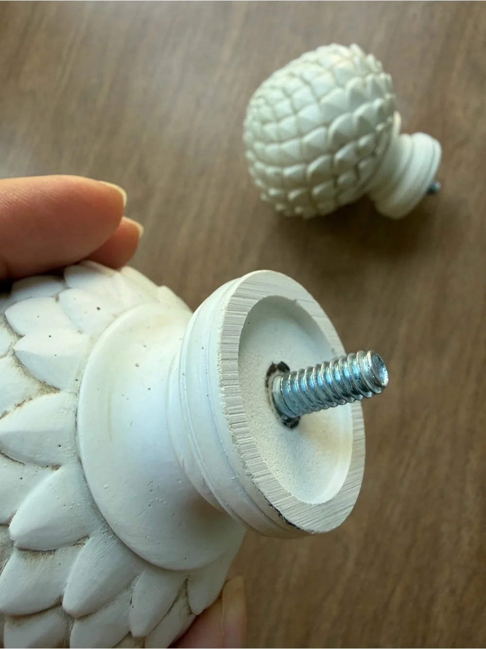 Decorative Carved White Finial Set - Pinecone/Artichoke Style